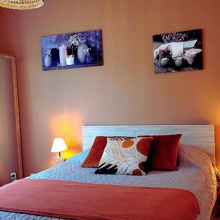 Vivre Benaise Chambre D'Hotes Chaunac Luaran gambar
