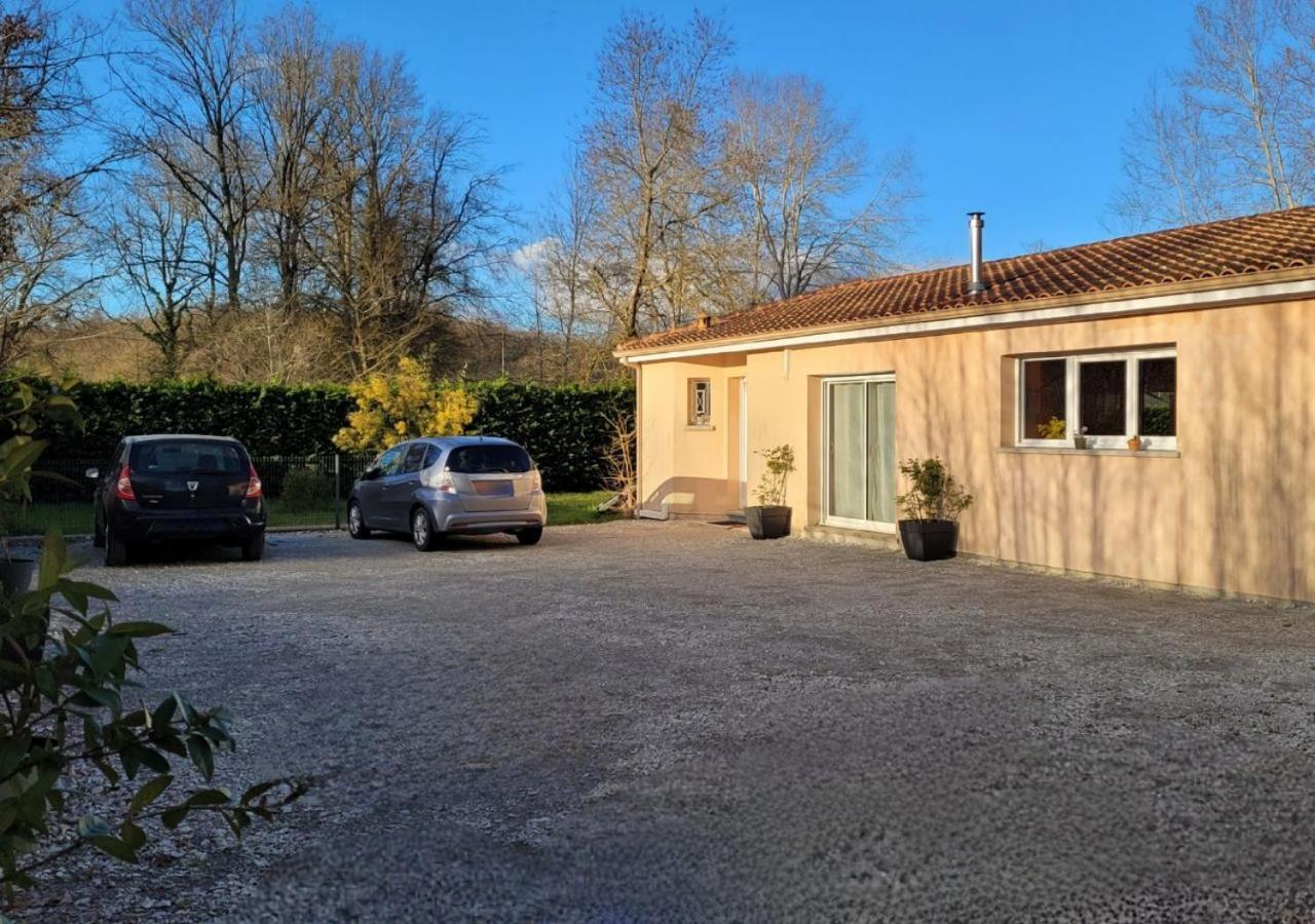 Vivre Benaise Chambre D'Hotes Chaunac Luaran gambar
